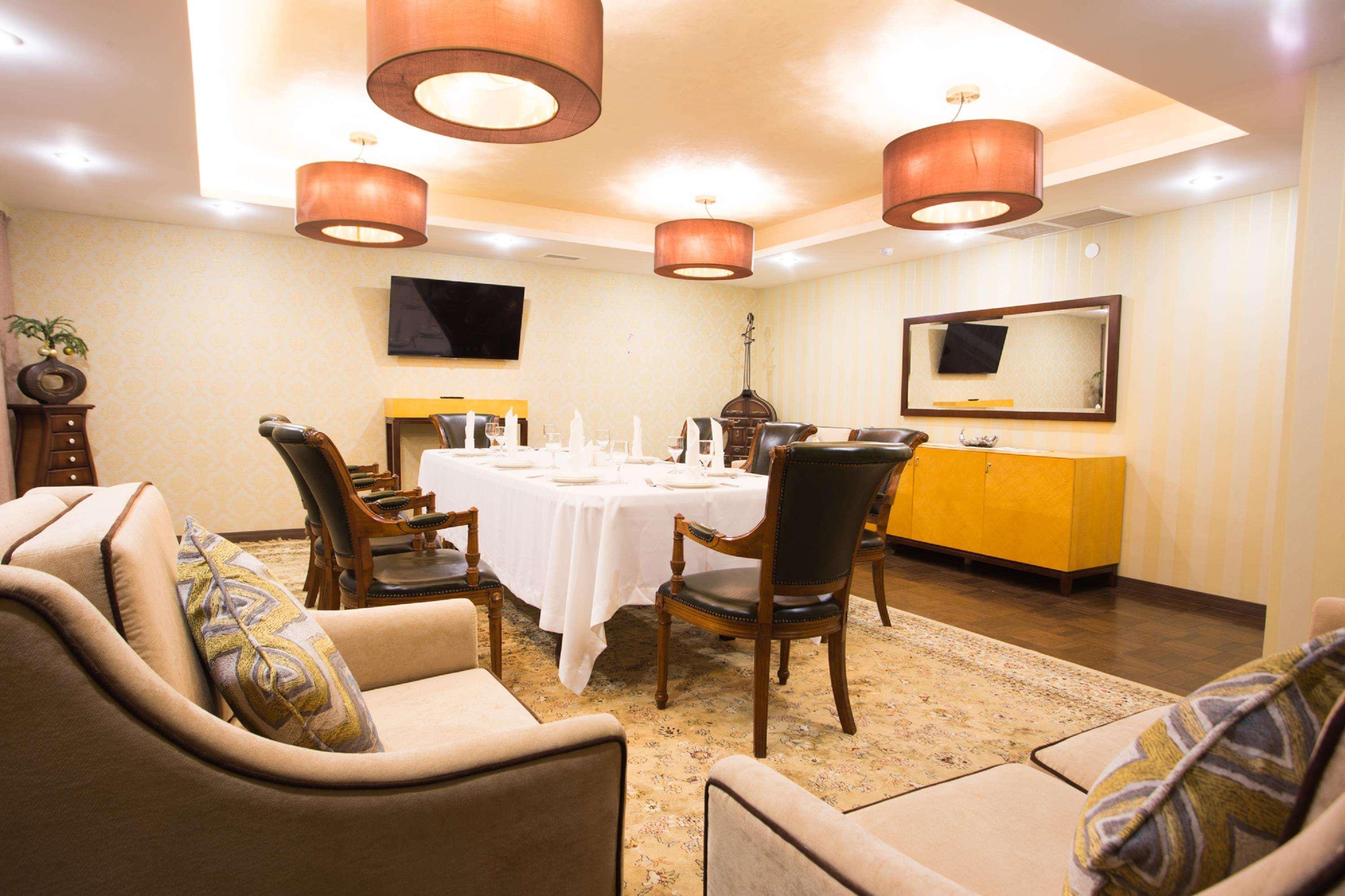 Hotel Western Astana